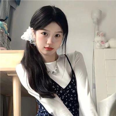 俏佳人